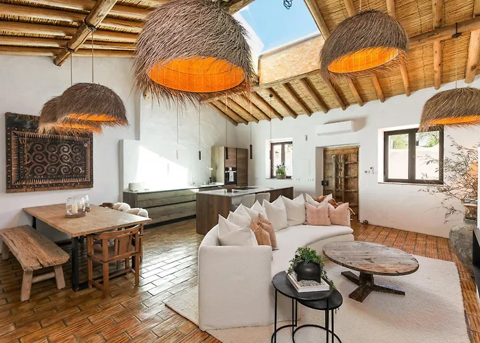 Skylight Feriehus Alvor